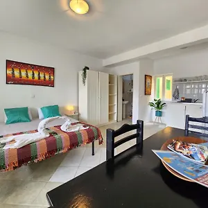 https://cozy-studio-close-to-the-beach.cape-verdehotels.com